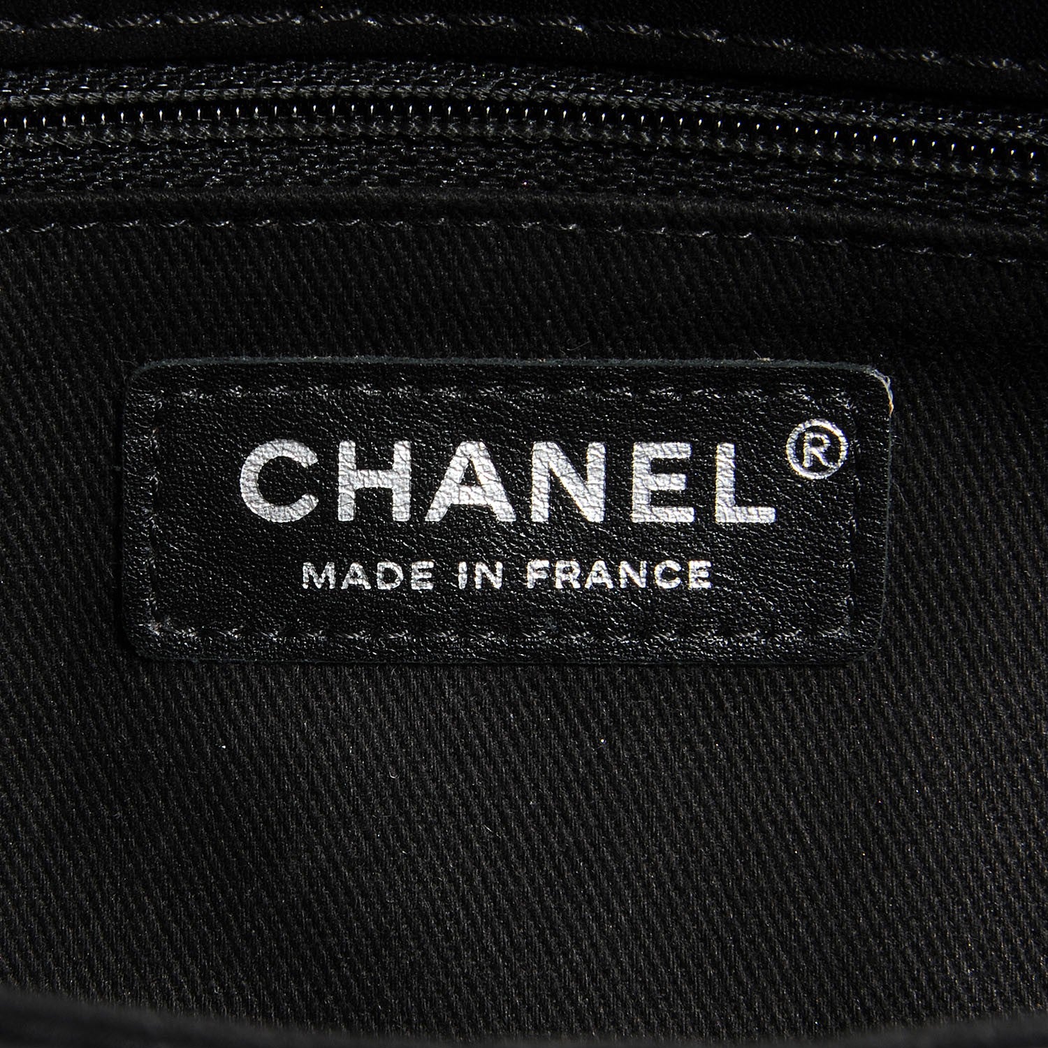 Chanel Calfskin Quilted Double Stitch Hamptons Clutch With Chain Black 6 of 8