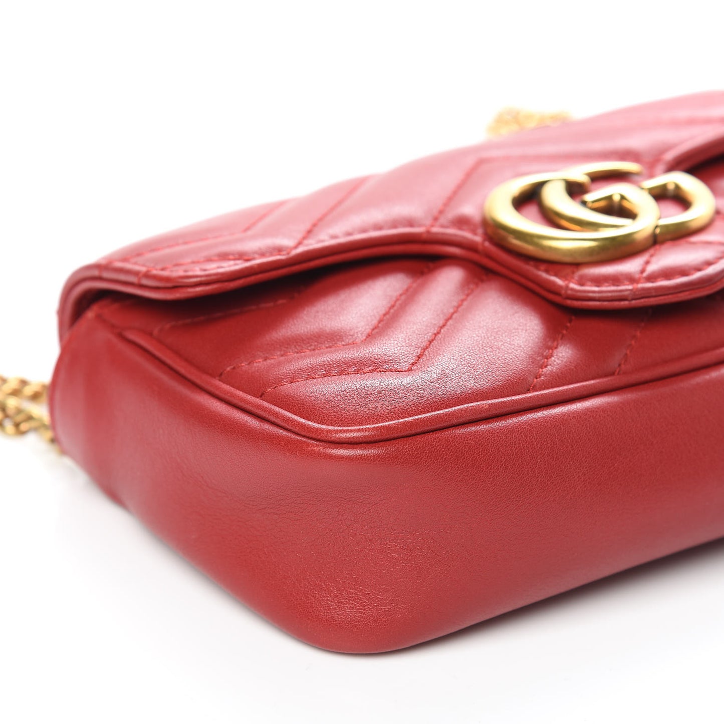 Calfskin Matelasse Super Mini GG Marmont Shoulder Bag Hibiscus Red