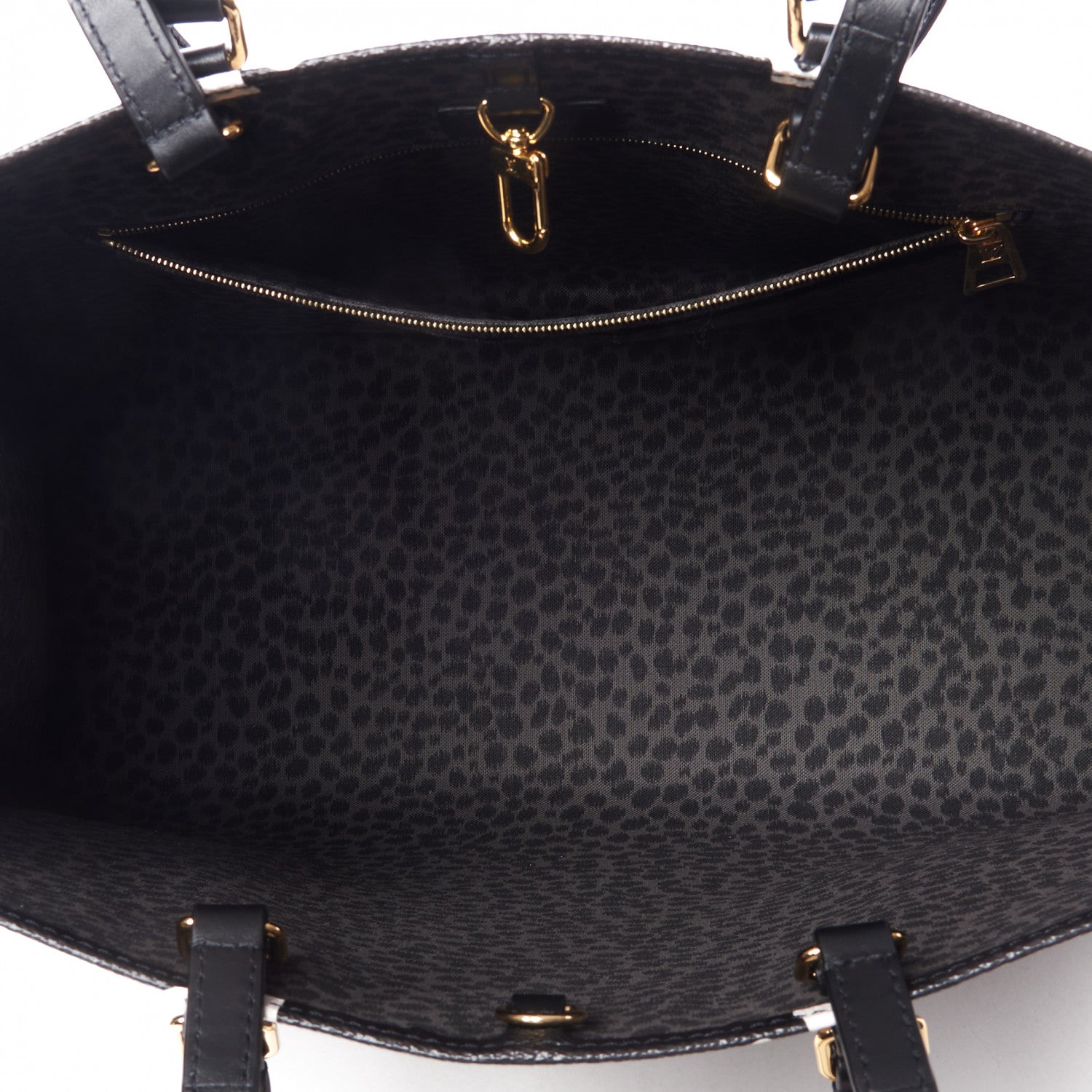 Louis Vuitton Monogram Giant Wild At Heart Onthego GM Black 6 of 7