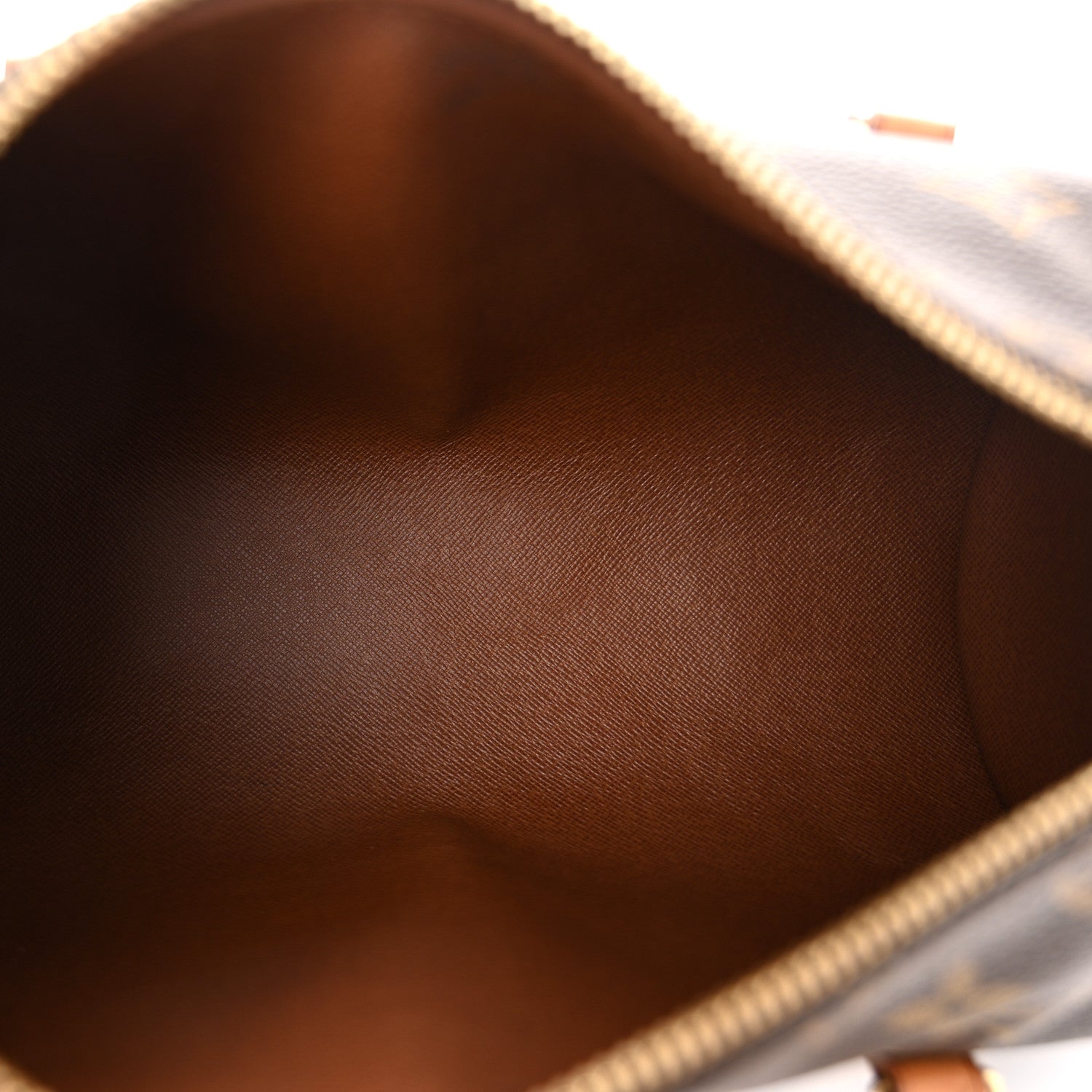 Louis Vuitton Monogram Papillon 26 5 of 11