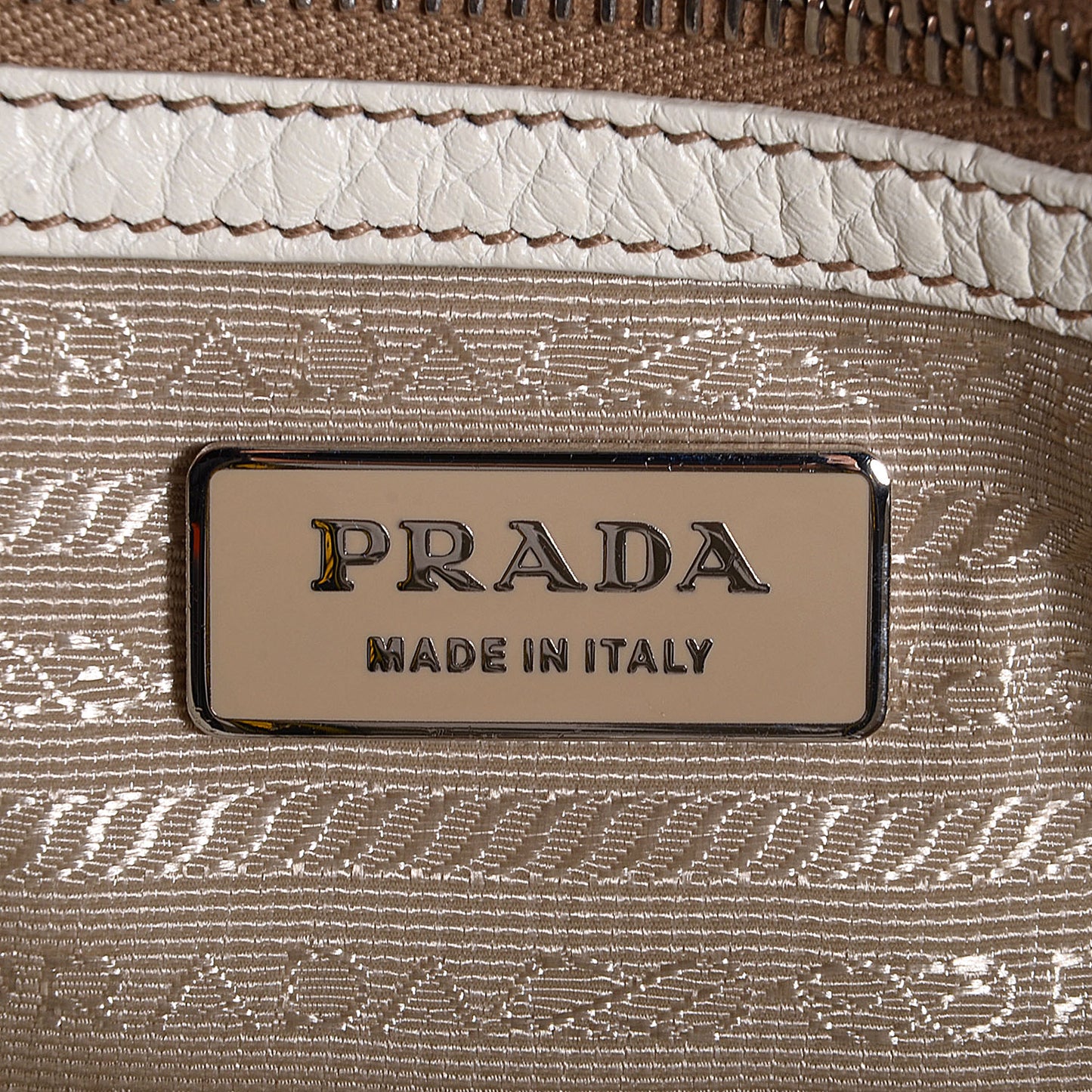 Vitello Daino Braided Tote Bianco
