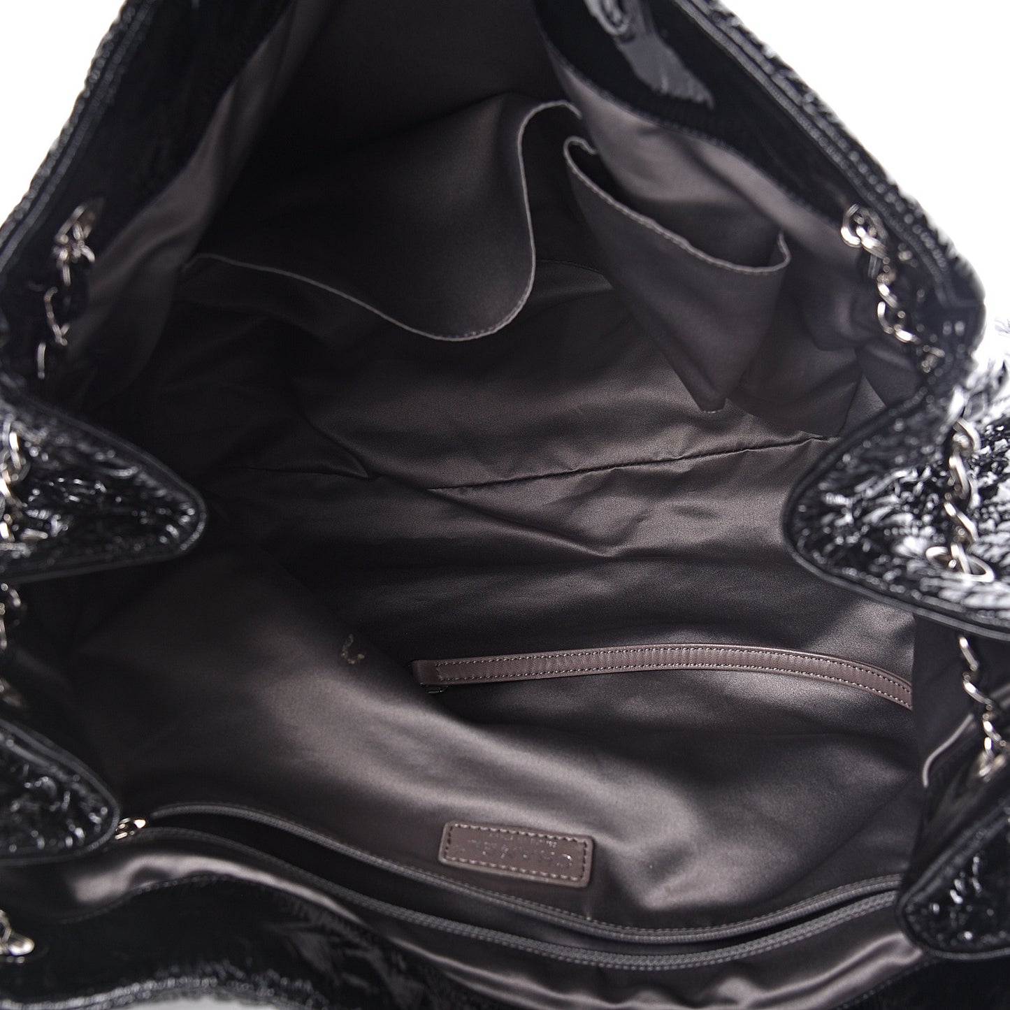Vinyl Graphic Edge Tote Black