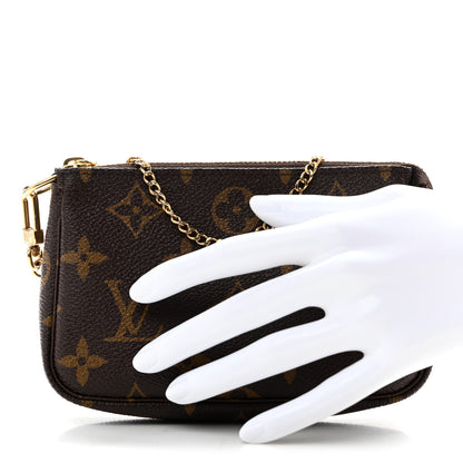 Louis Vuitton Monogram Mini Pochette Accessories 2 of 11