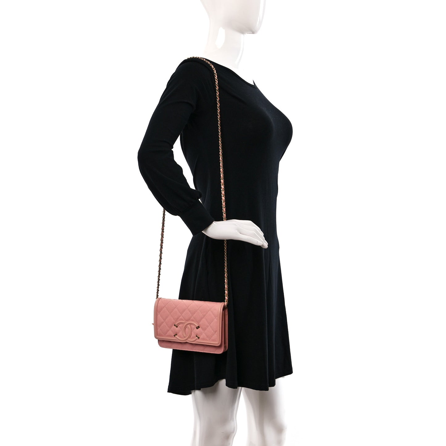 Caviar Quilted CC Filigree Wallet On Chain WOC Pink