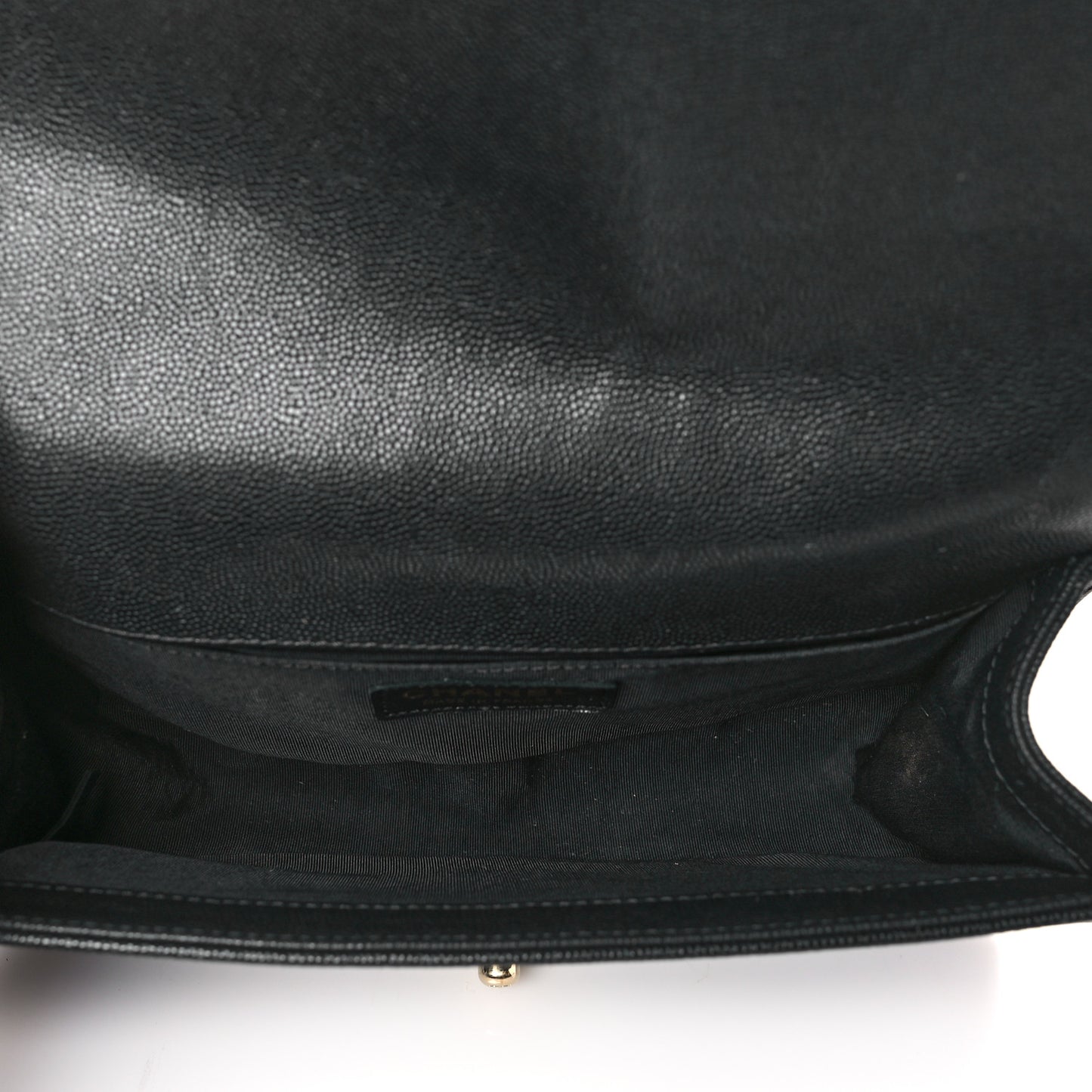 Caviar Quilted Medium Boy Flap Black