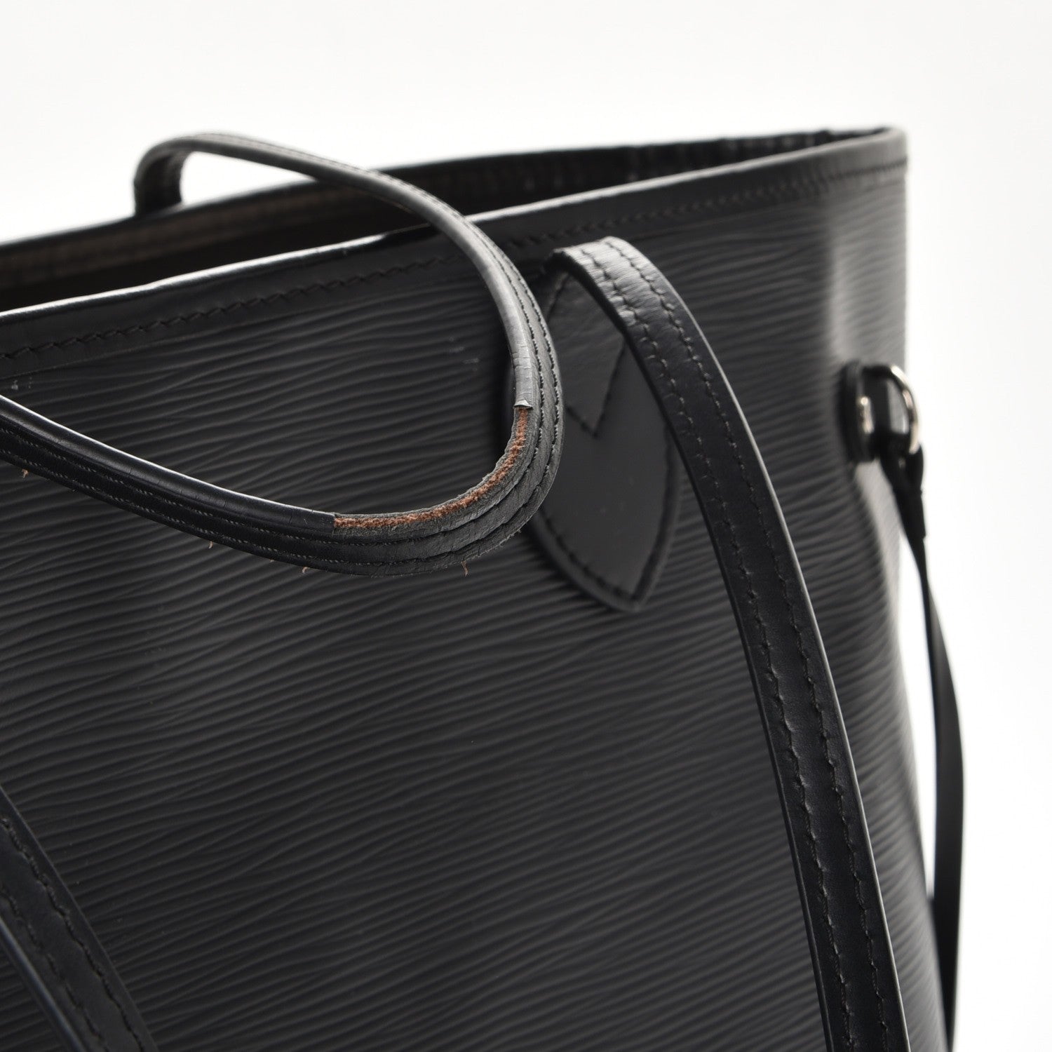 Louis Vuitton Epi Neverfull MM Black 19 of 20