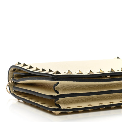 Valentino Garavani Pebbled Calfskin Rockstud Wallet on Chain Light Ivory 4 of 11