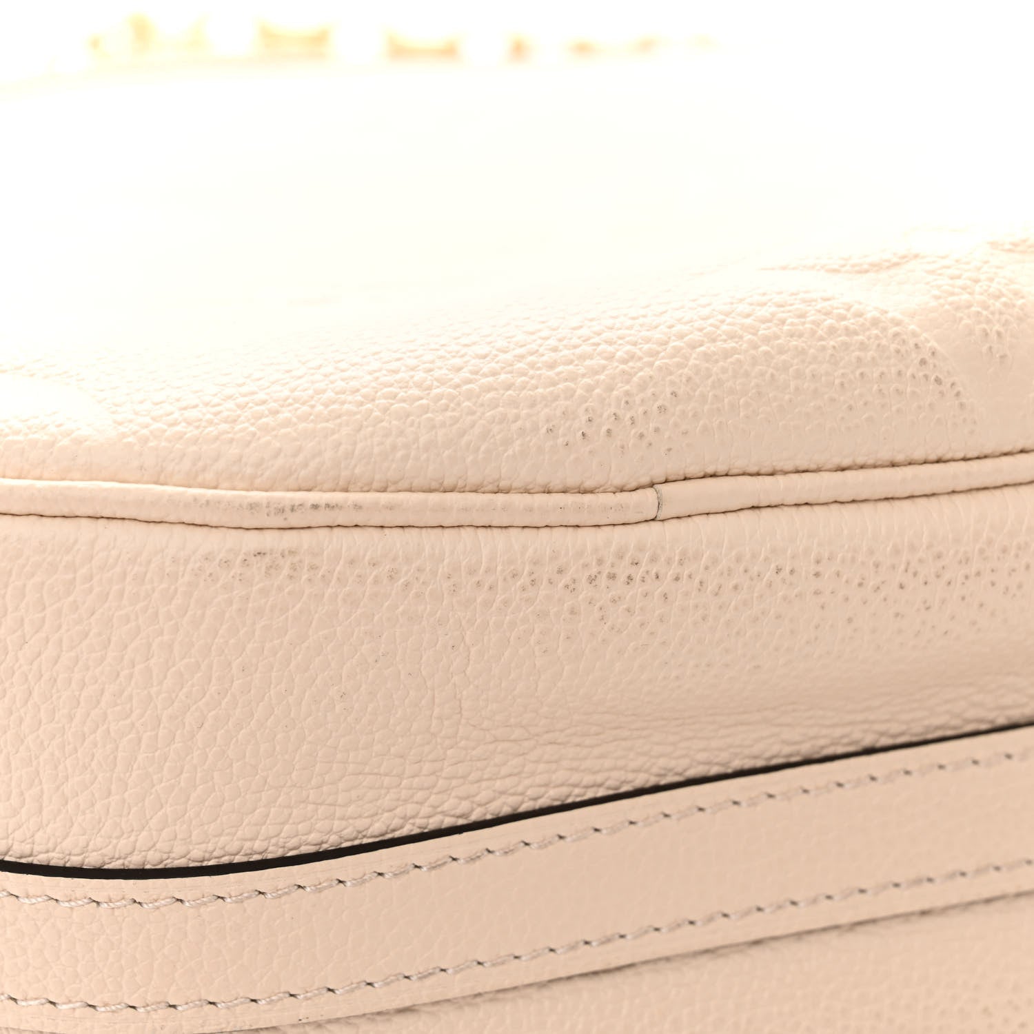 Louis Vuitton Empreinte Monogram Giant Loop Hobo Cream 12 of 12
