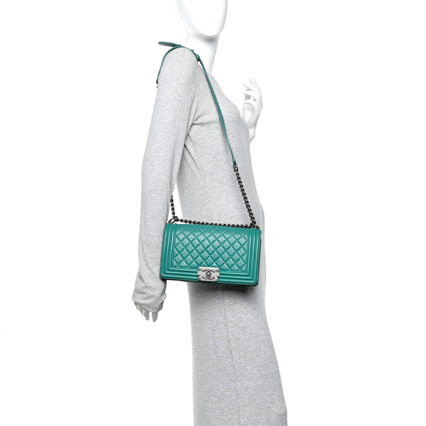 Lambskin Quilted Medium Boy Flap Green