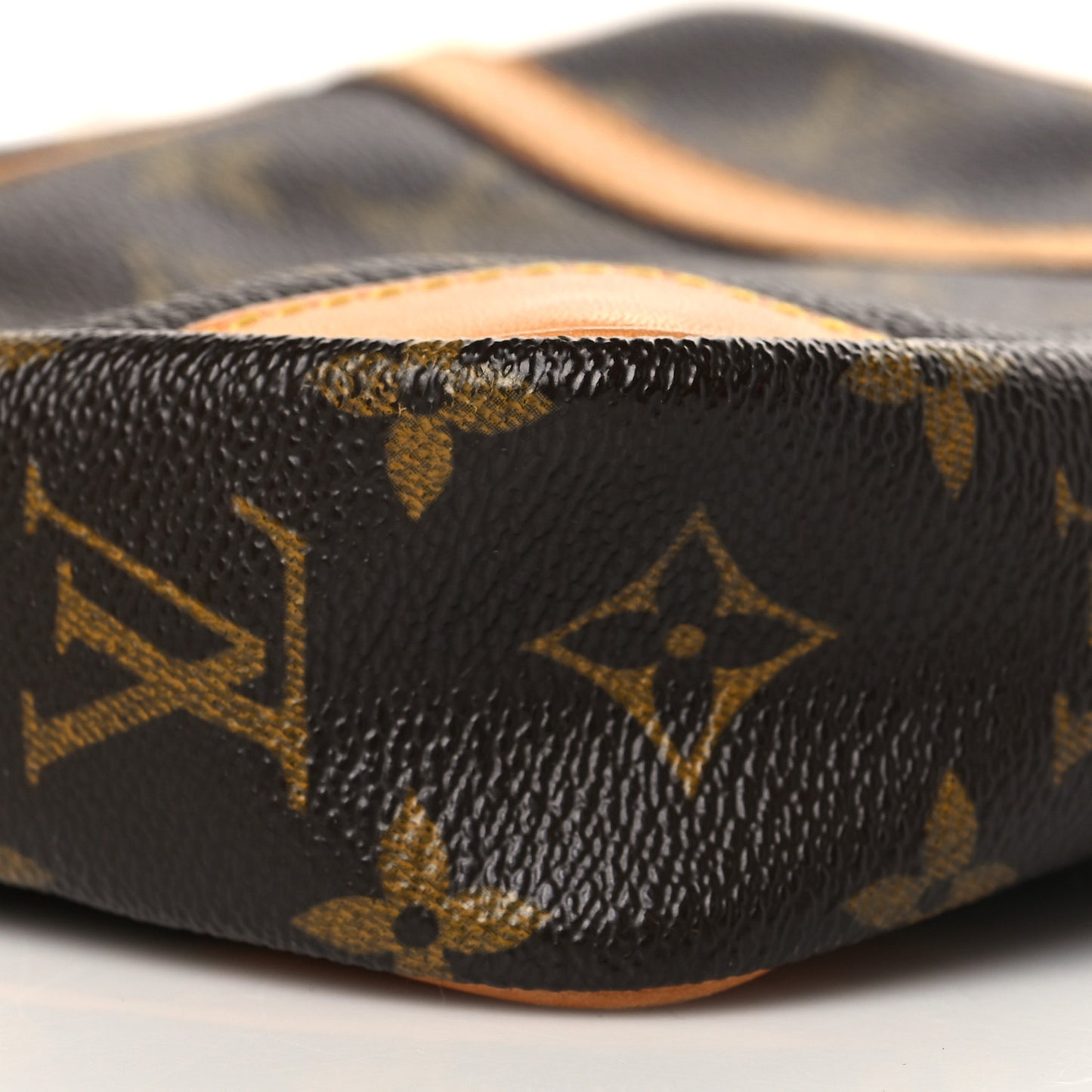 Monogram Danube 21