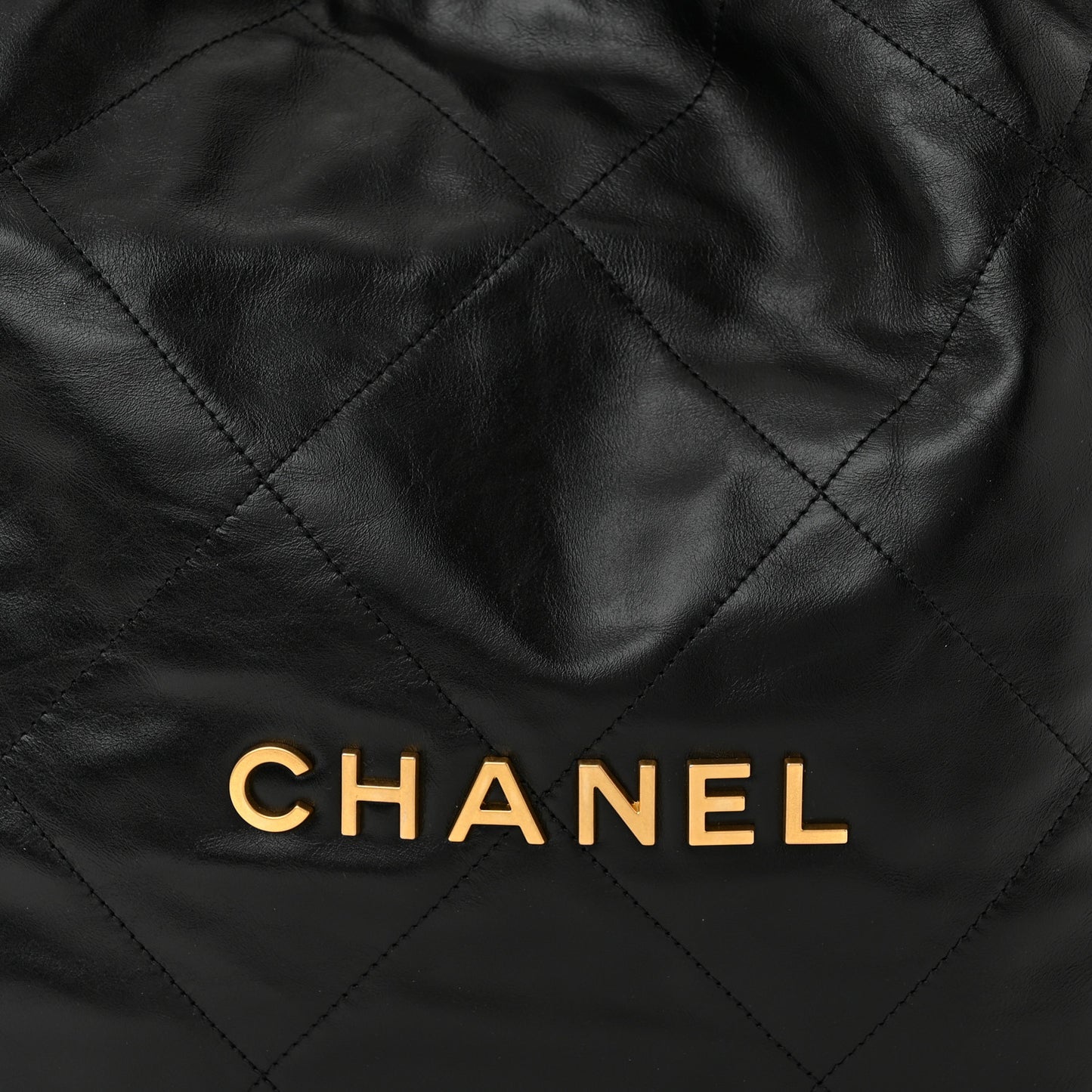 Shiny Calfskin Quilted Chanel 22 Black