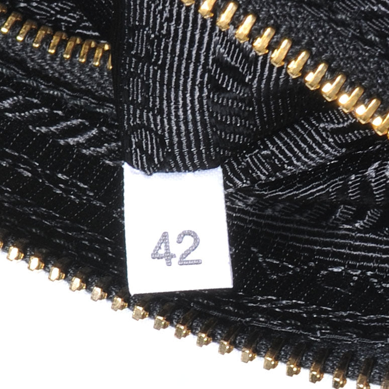 Prada Vitello Daino Pochette Clutch Nero Black 9 of 10