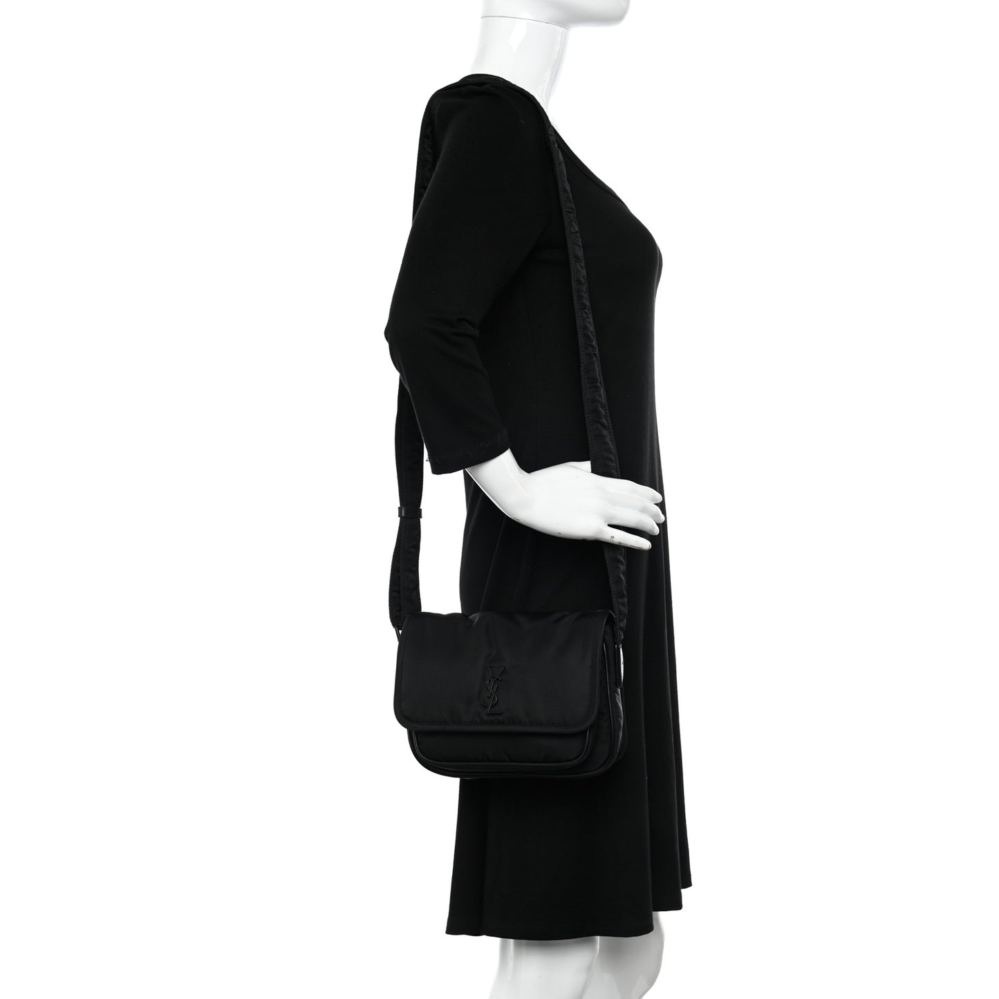 Econyl Nylon Small Niki Messenger Black