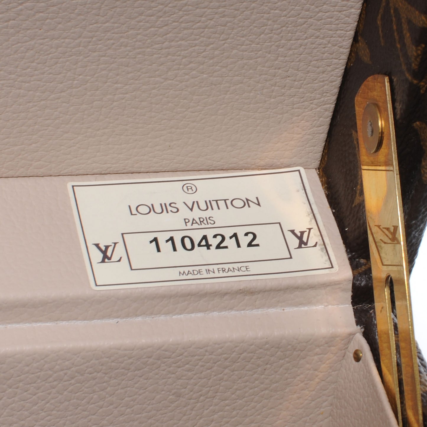 Monogram Boite Flacons Beauty Train Trunk Case
