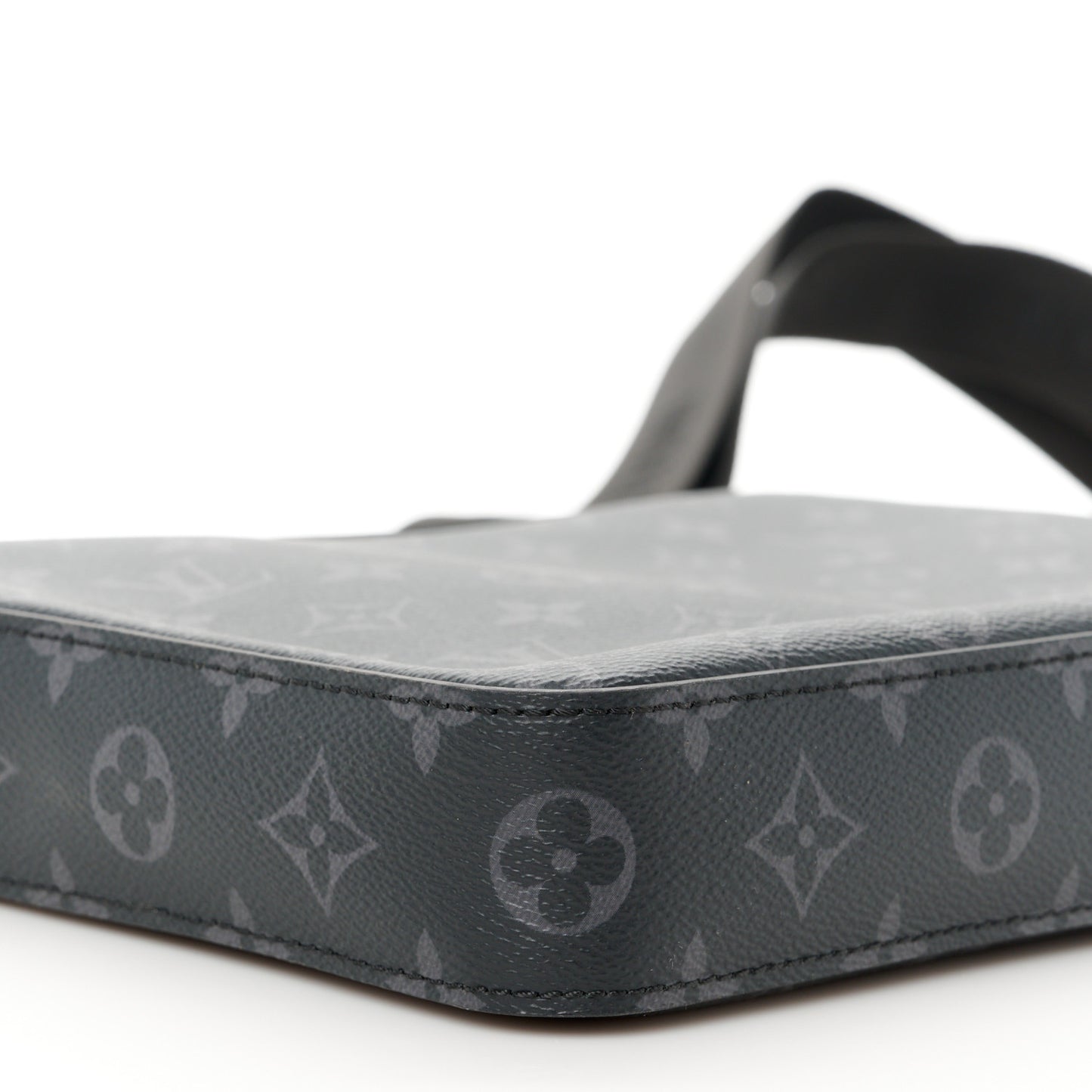 Reverse Monogram Eclipse Trio Messenger Large Pochette
