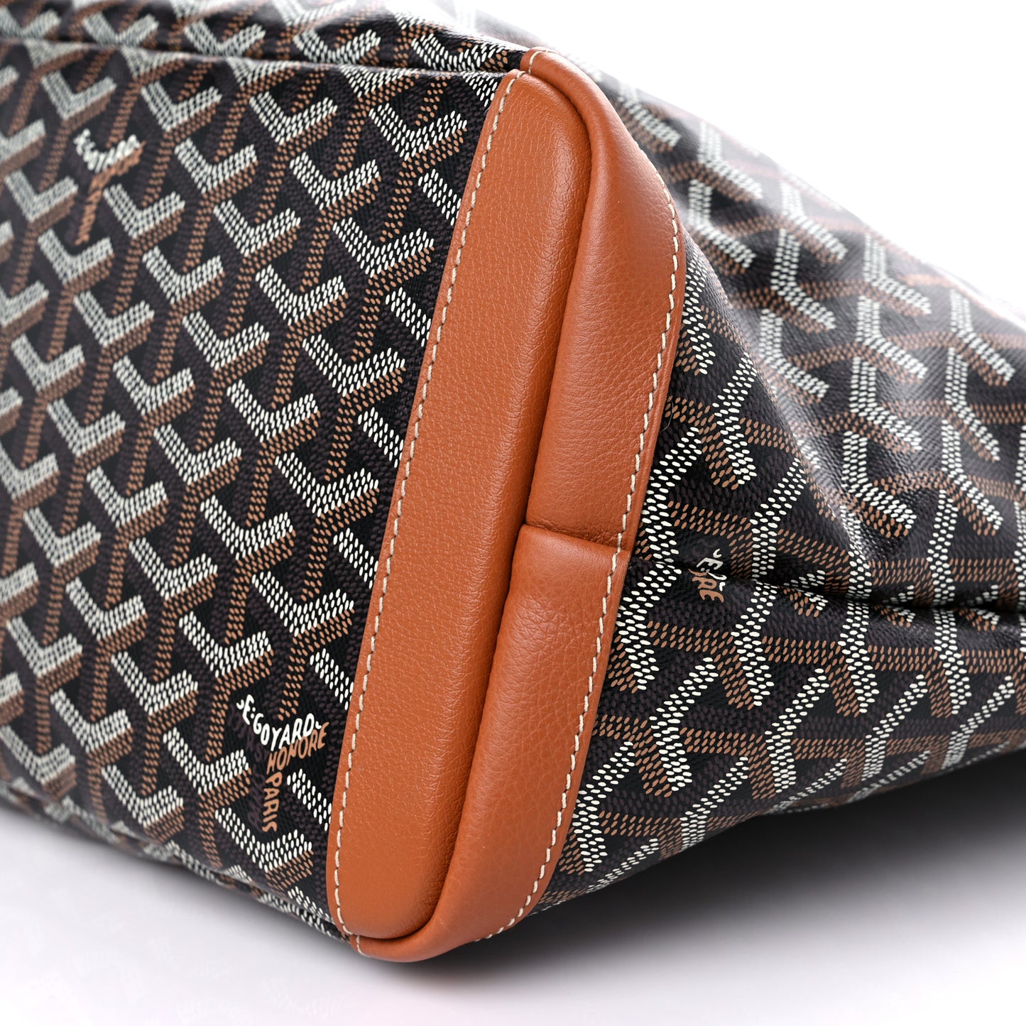 Goyardine Artois MM Black Gold