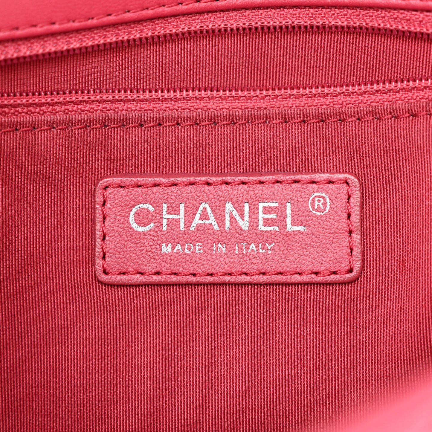 Lambskin Chevron Medium Single Flap Fuchsia