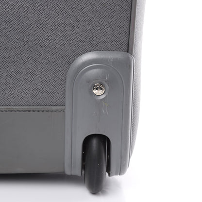 Louis Vuitton Taiga Pilot Case Glacier 8 of 16