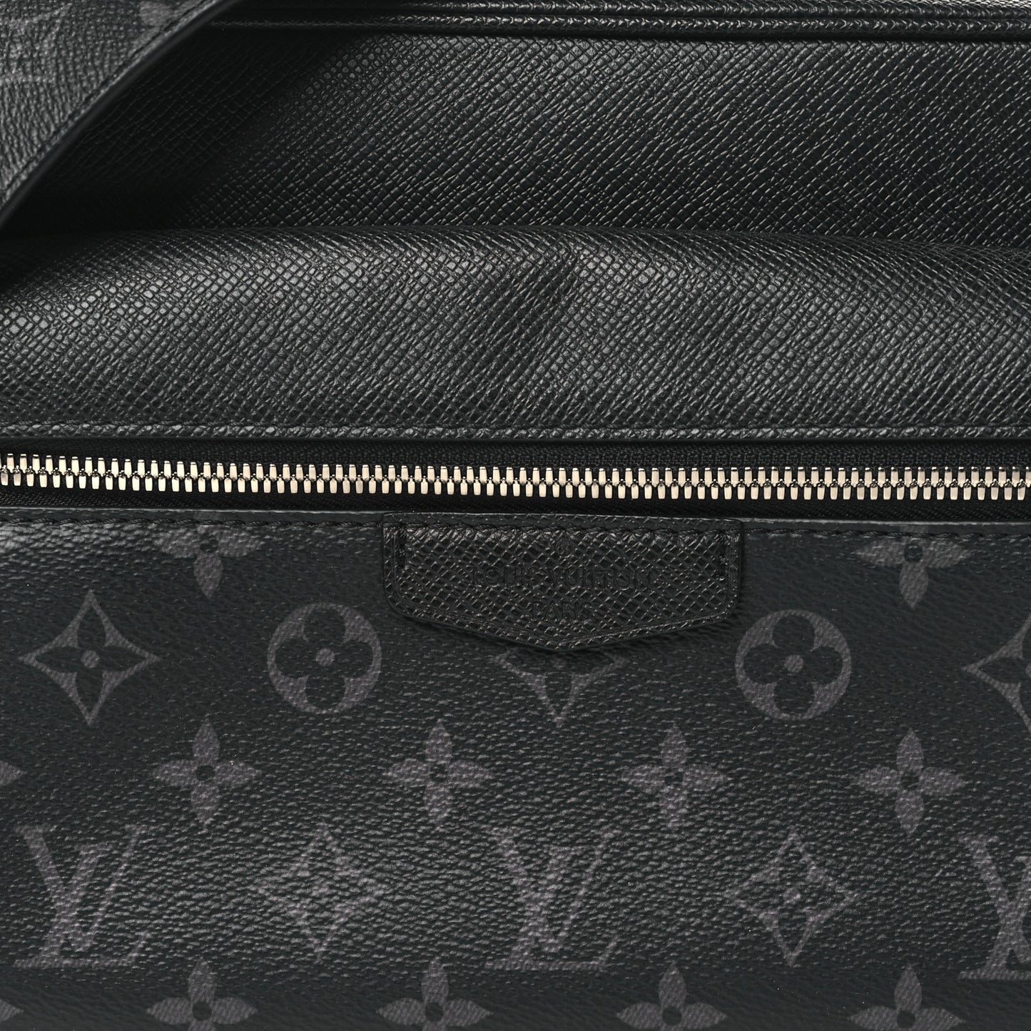 Taiga Monogram Eclipse Outdoor Messenger Black