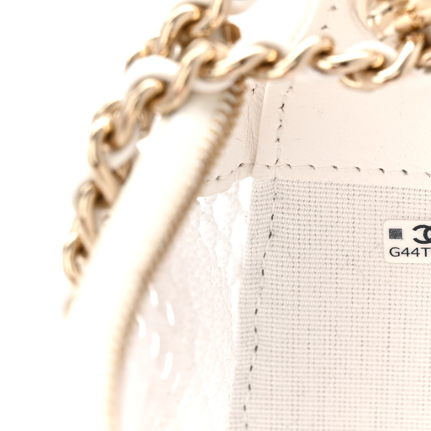 Chanel Mesh Shiny Lambskin Chain Hobo White 8 of 11