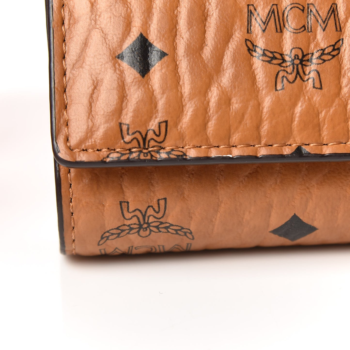 Visetos Rabbit Three-Fold Flap Wallet Cognac