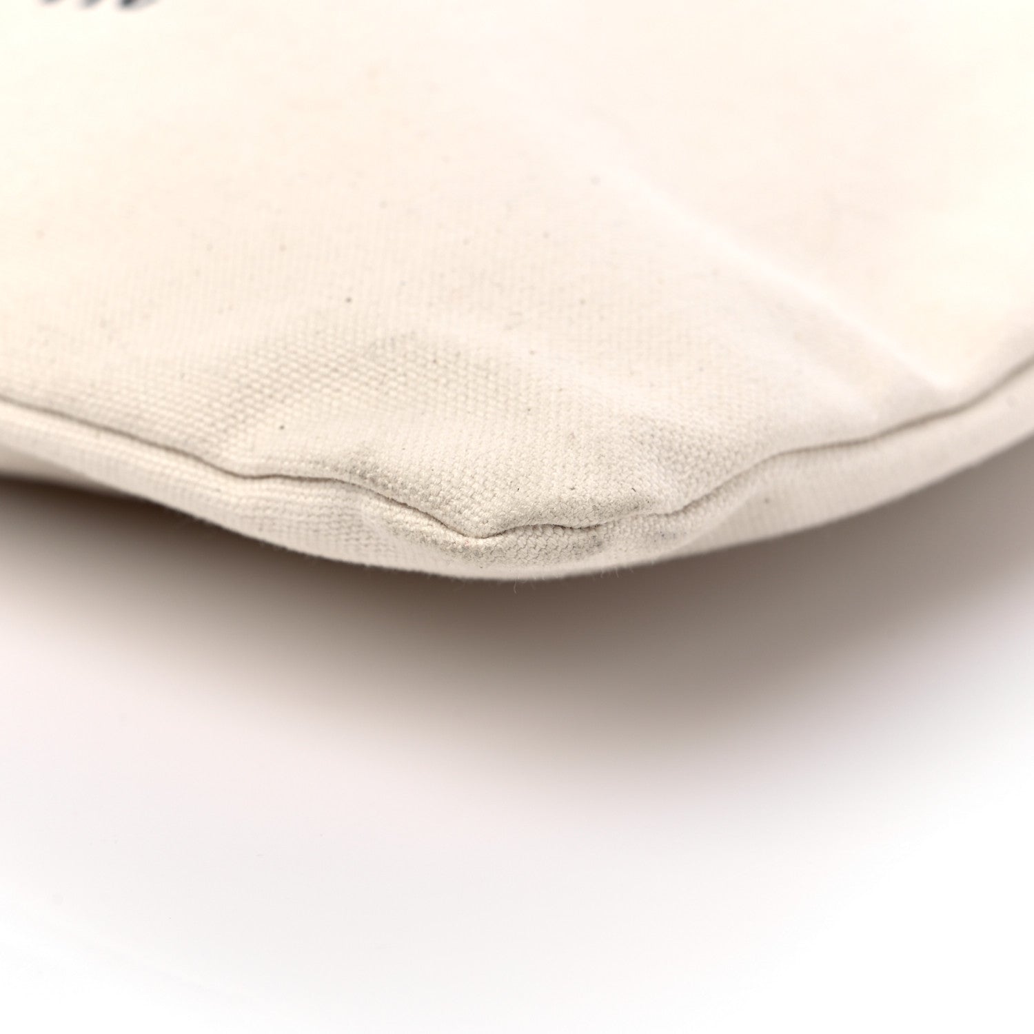 Gucci Canvas Chateau Marmont Drawstring Tote Beige 8 of 9