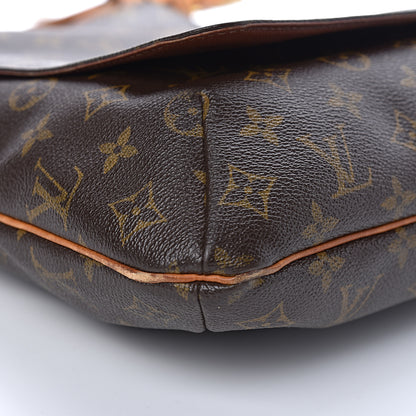 Louis Vuitton Monogram Musette GM 13 of 15