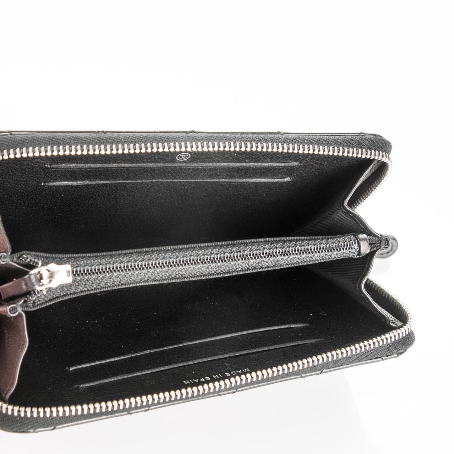 Patent Quilted Small Zip Around Wallet Black
