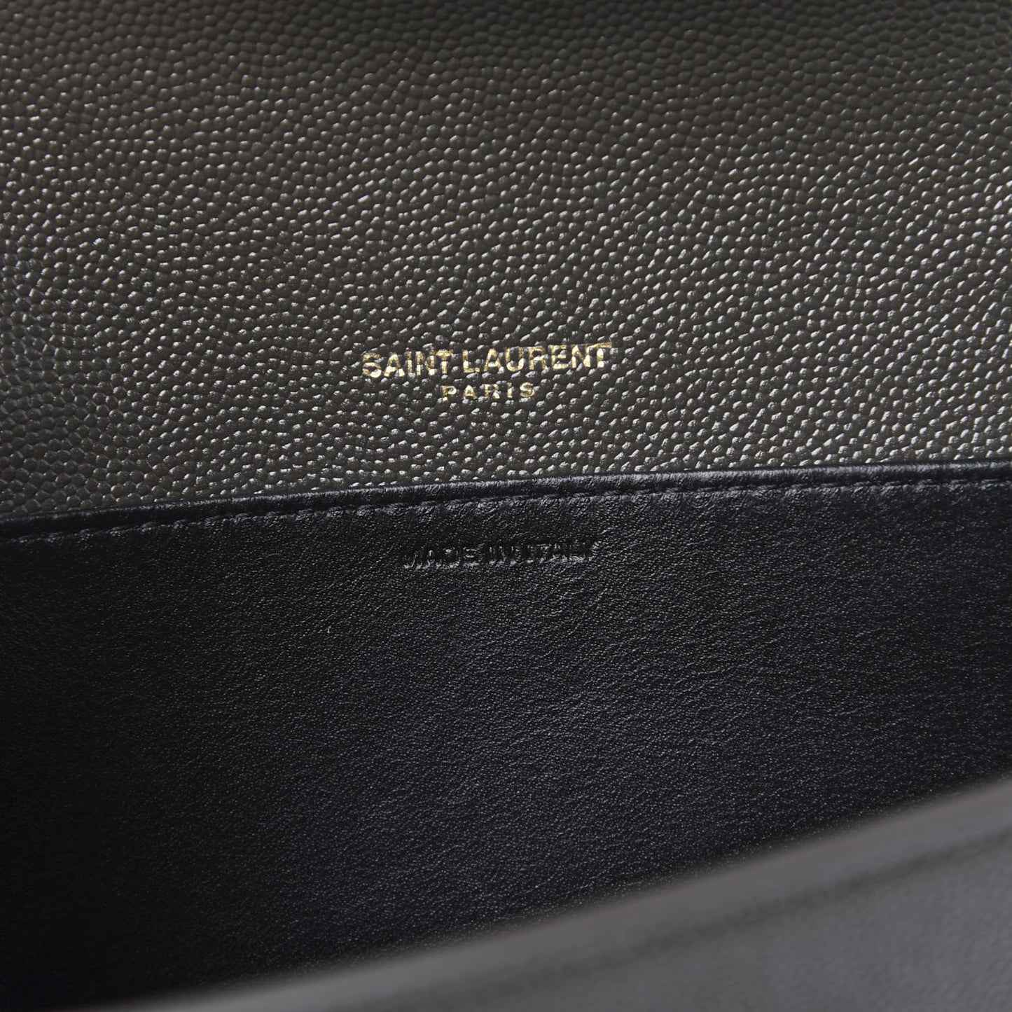 Grain De Poudre Uptown Chain Wallet Pebble