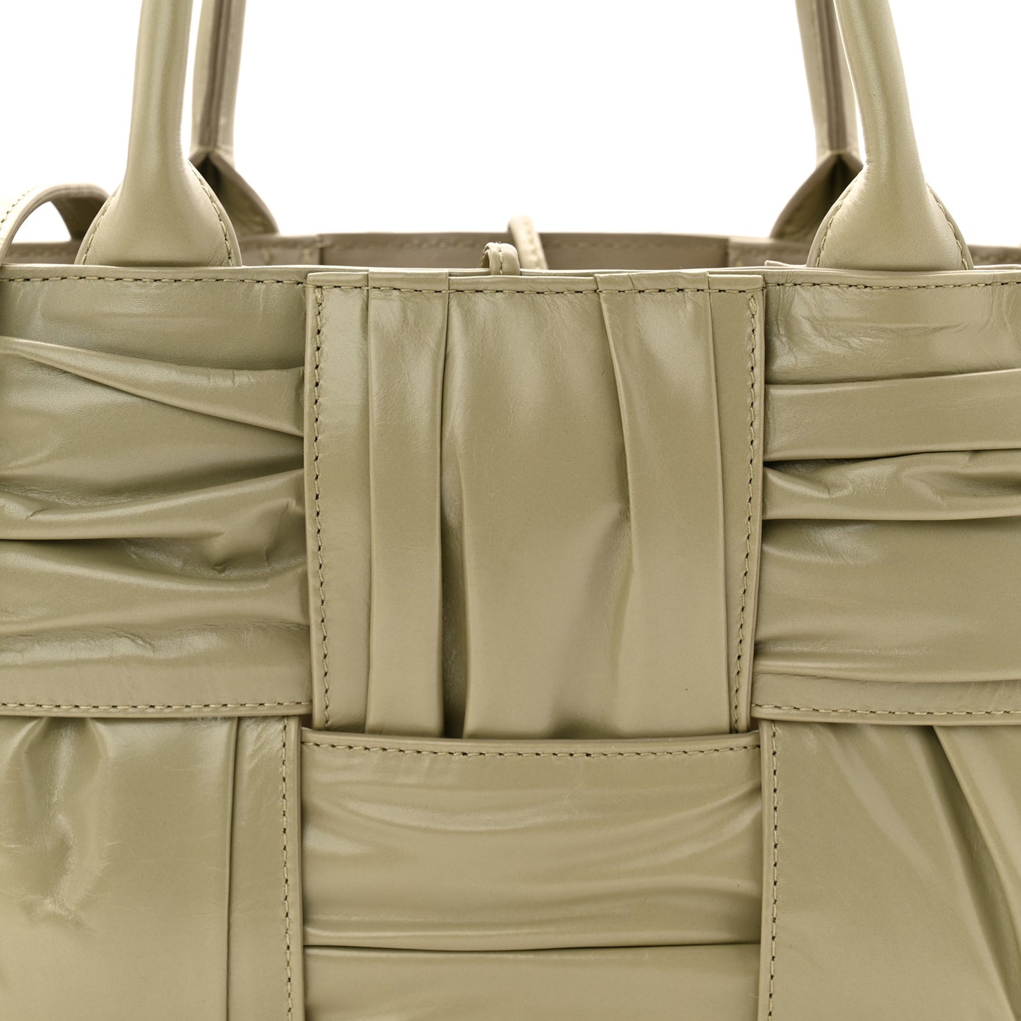Foulard Intrecciato Pleated Arco Tote Travertine