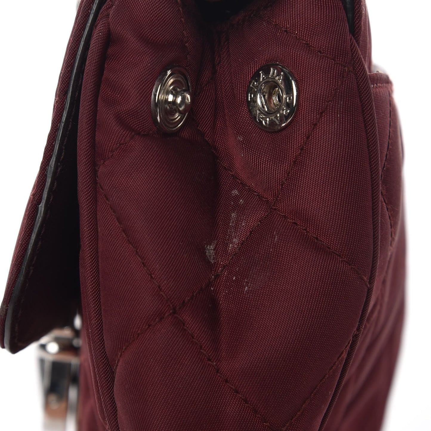 Nylon Tessuto Impuntu Quilted Flap Granato