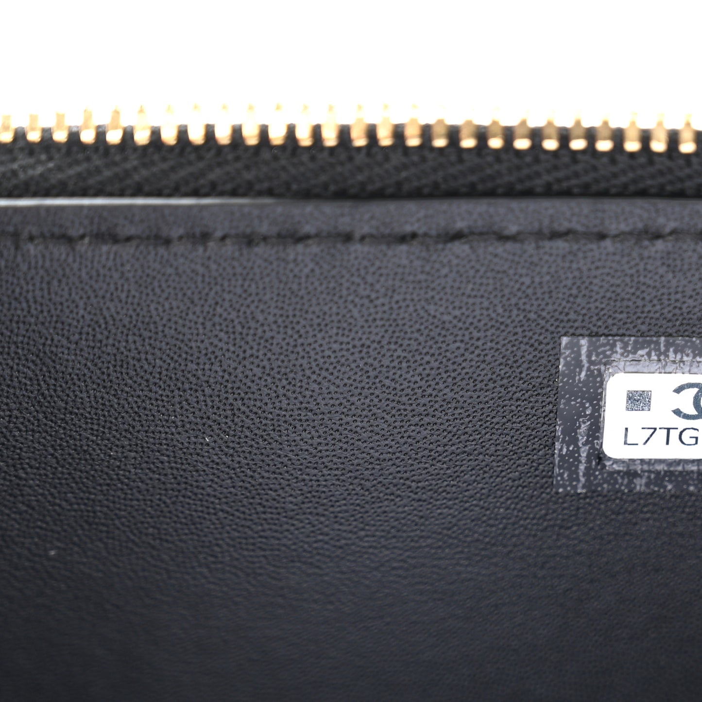 Calfskin Crocodile Embossed Crococo Small Top Handle Vanity Case With Chain Black