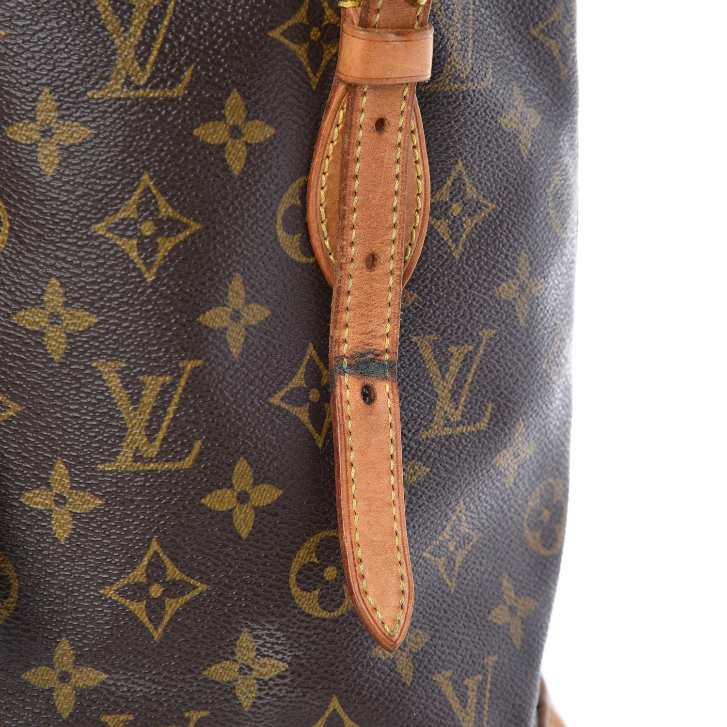 Louis Vuitton Monogram Petit Bucket 23 16 of 25