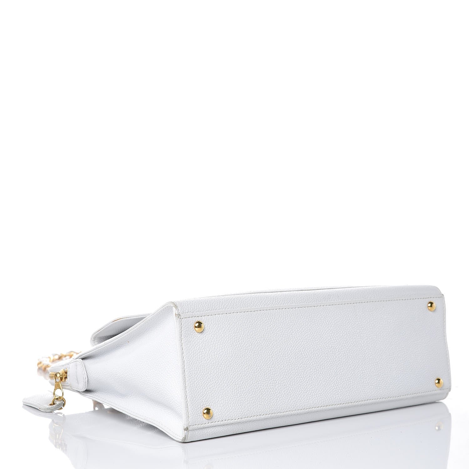 Chanel Caviar CC Shoulder Bag White 4 of 24