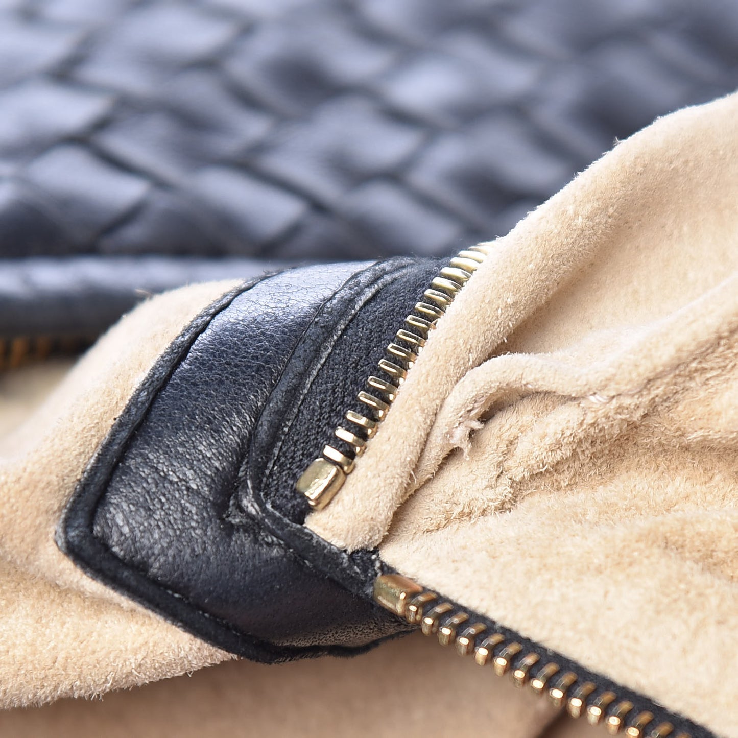 Nappa Intrecciato Maxi Veneta Hobo Black