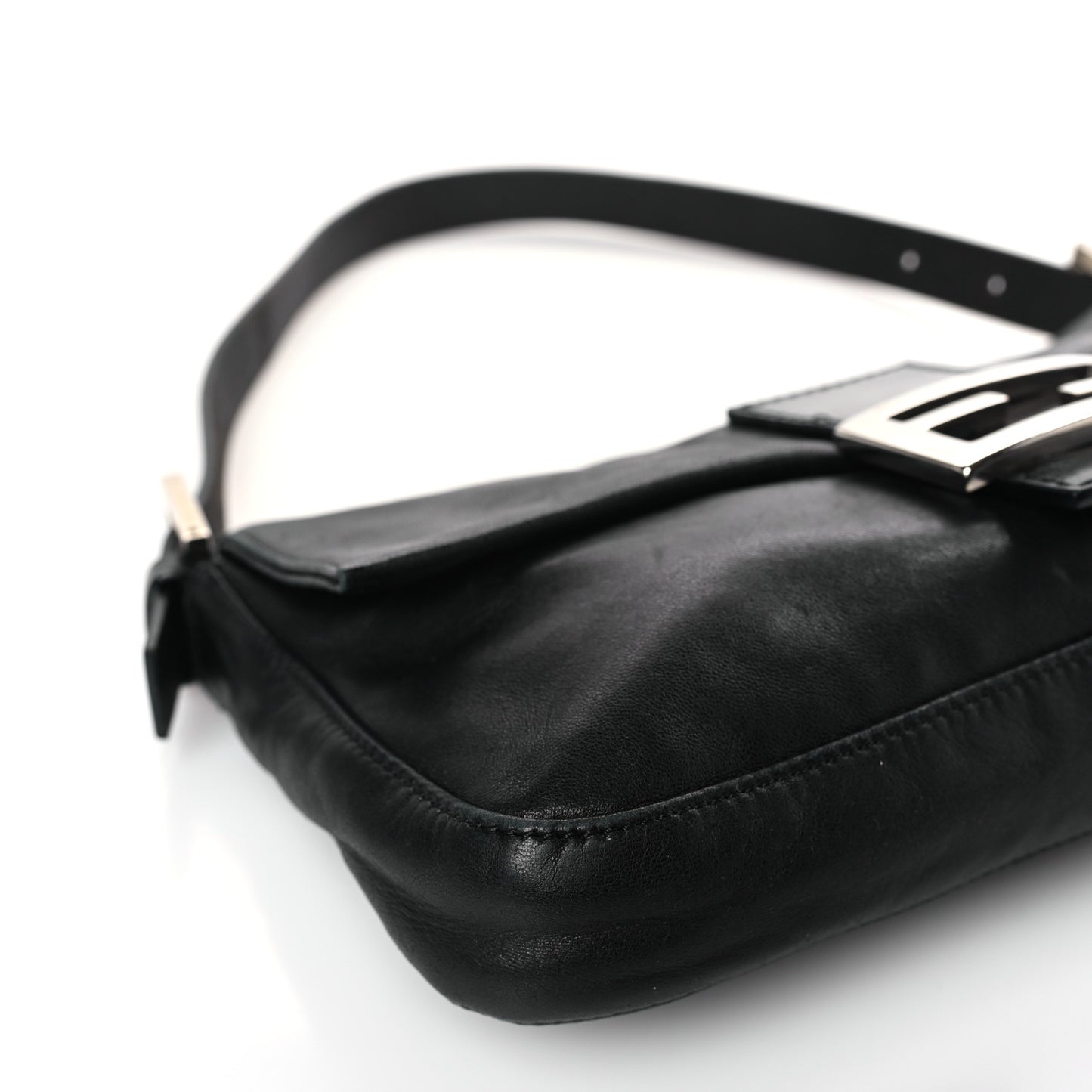 Nappa Baguette Black
