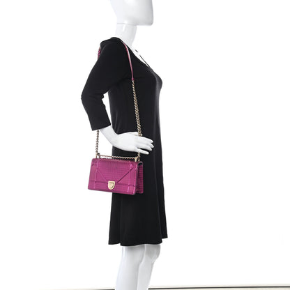 Christian Dior Patent Micro-Cannage Diorama Small Diorama Flap Bag Fuchsia 2 of 15