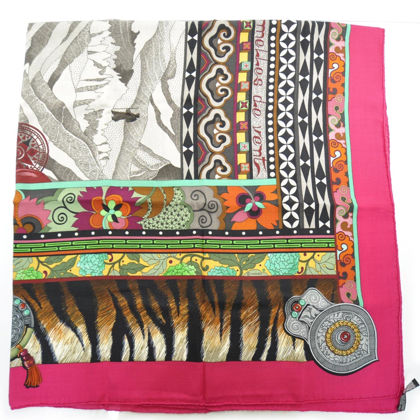 Cashmere Silk La Femme Aux Semelles de Vent Shawl 140