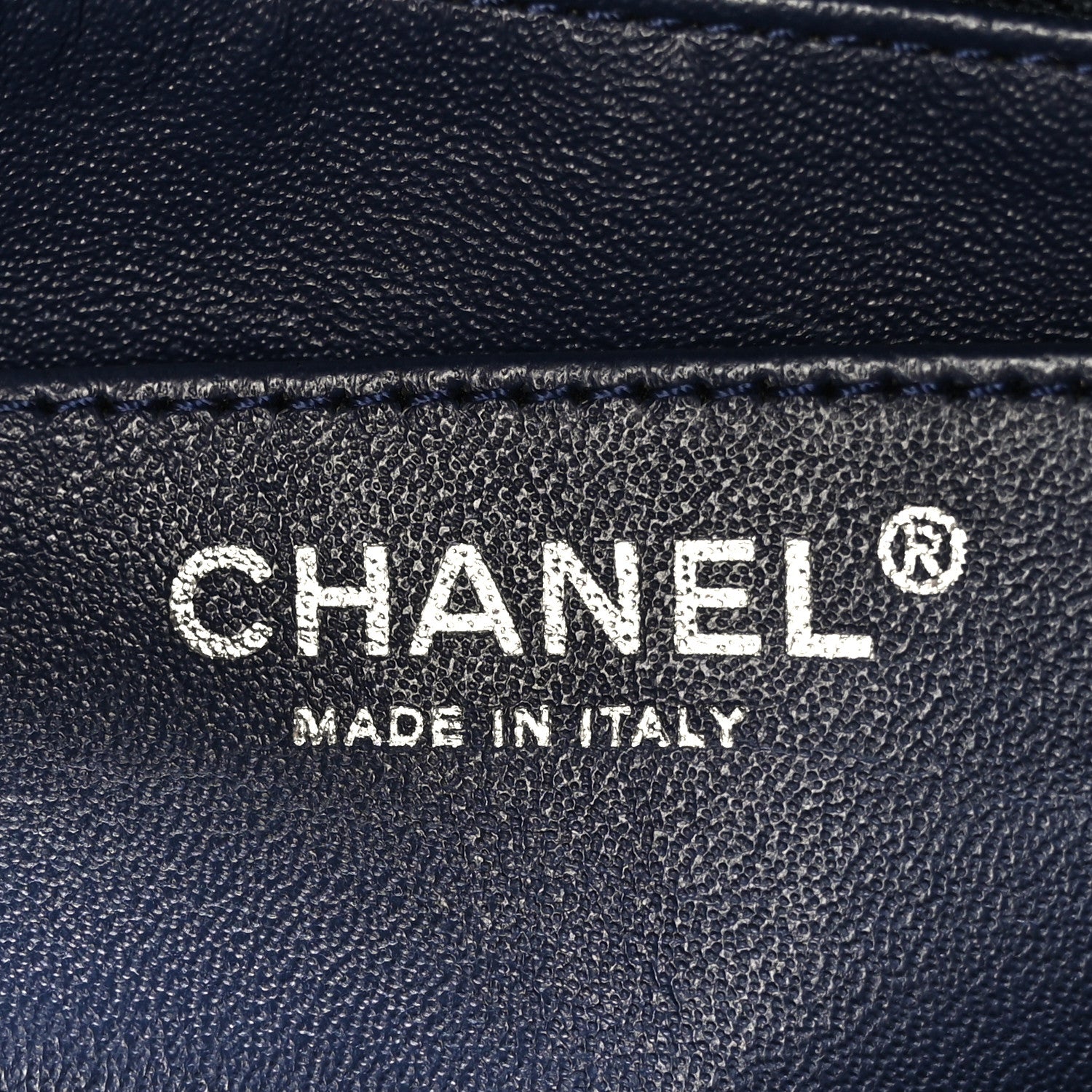 Chanel Patent Quilted Maxi Single Flap Navy Blue 6 of 9