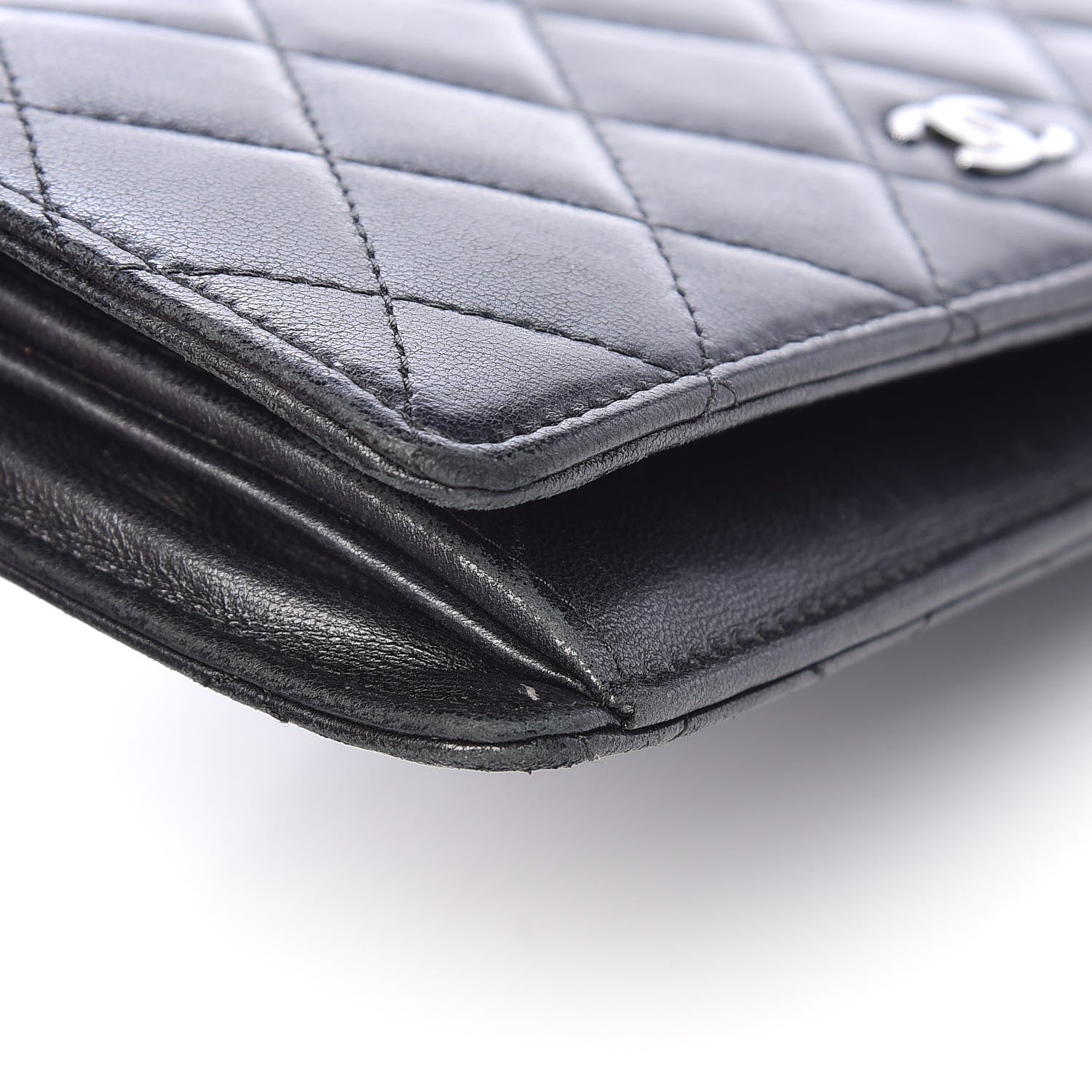 Chanel Lambskin Quilted Yen Wallet Black 14 of 17