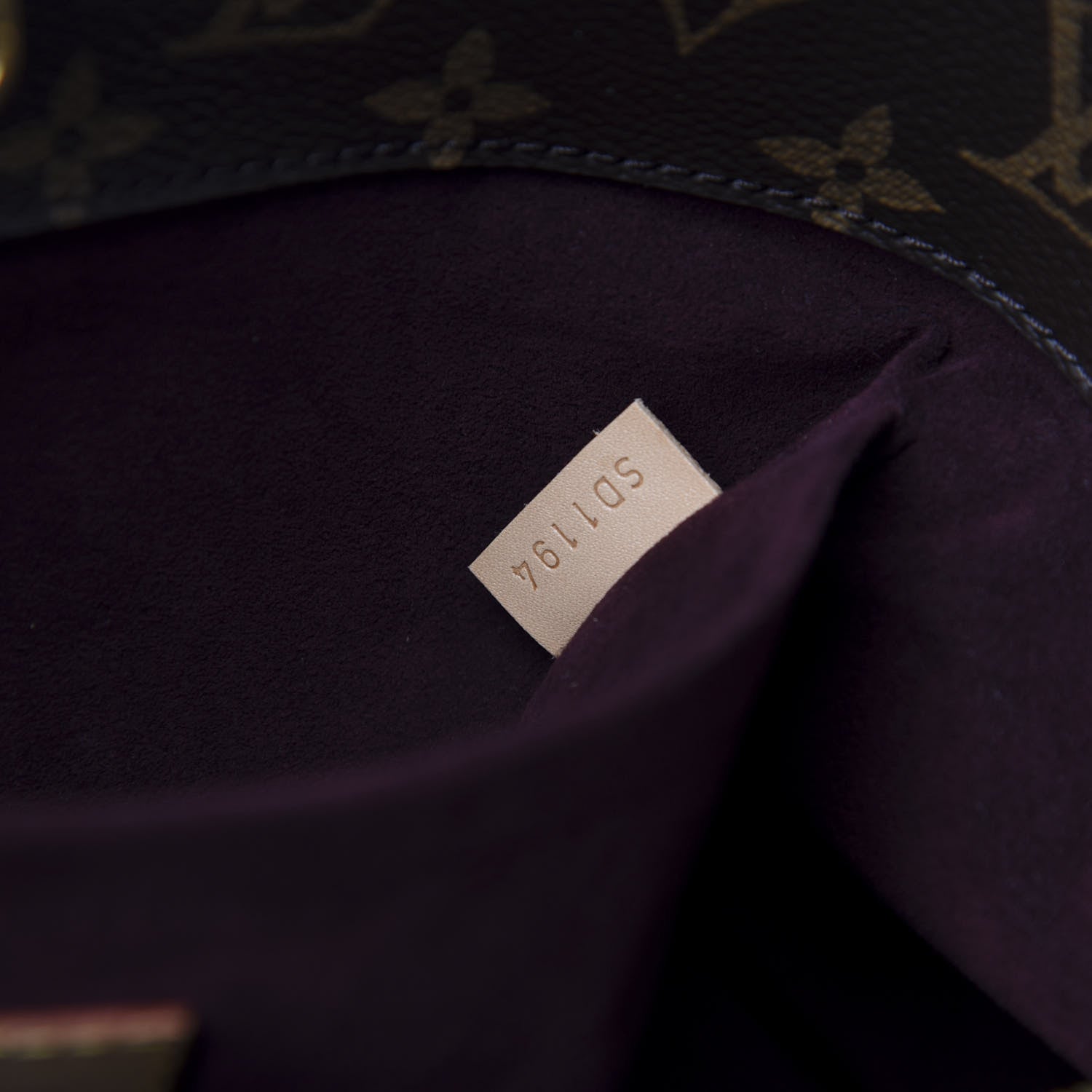 Louis Vuitton Monogram Montaigne GM 12 of 13