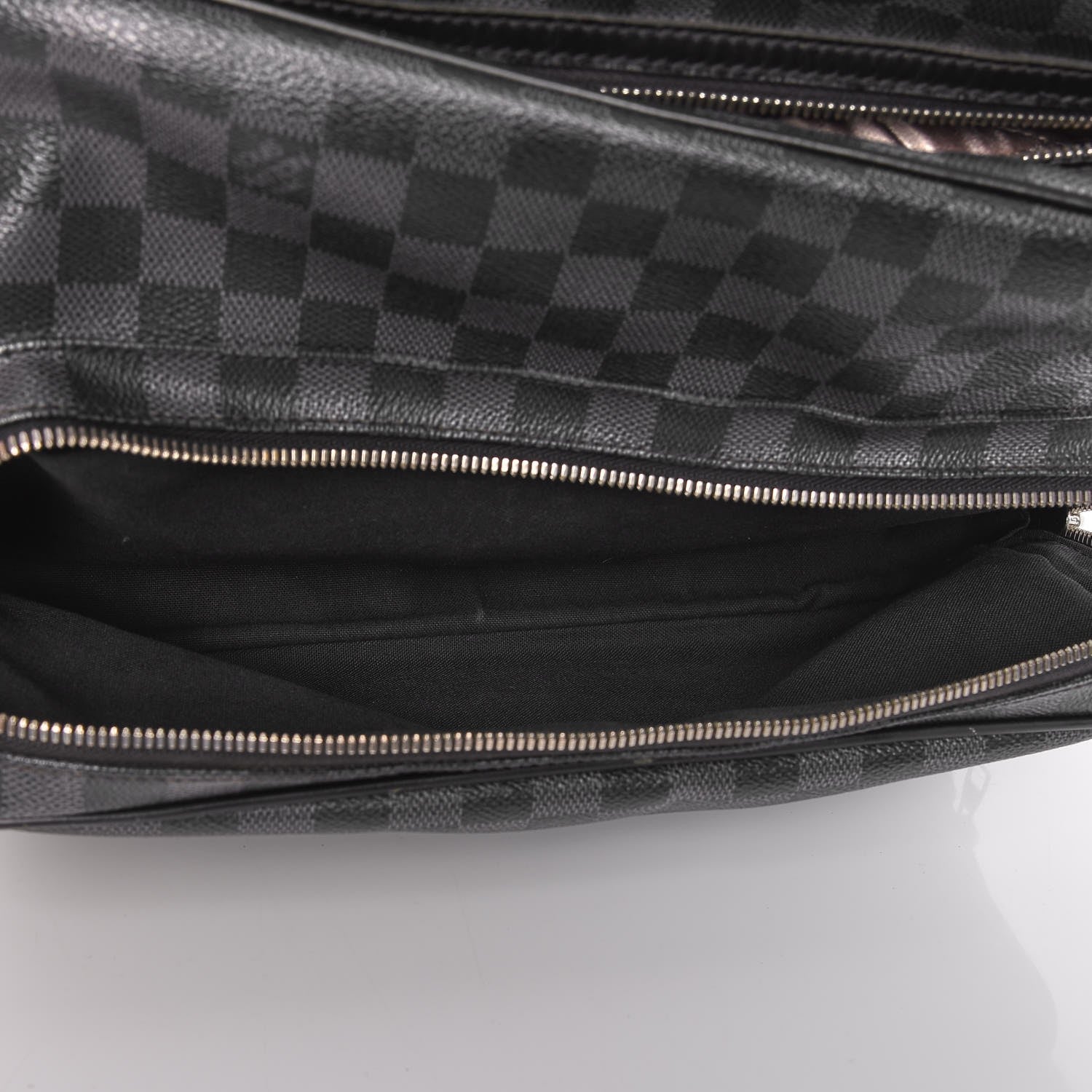 Louis Vuitton Damier Graphite Sac Leoh Messenger Bag 6 of 10