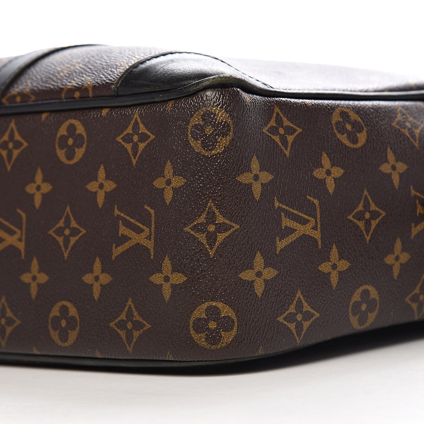 Monogram Macassar Porte-Documents Voyage GM