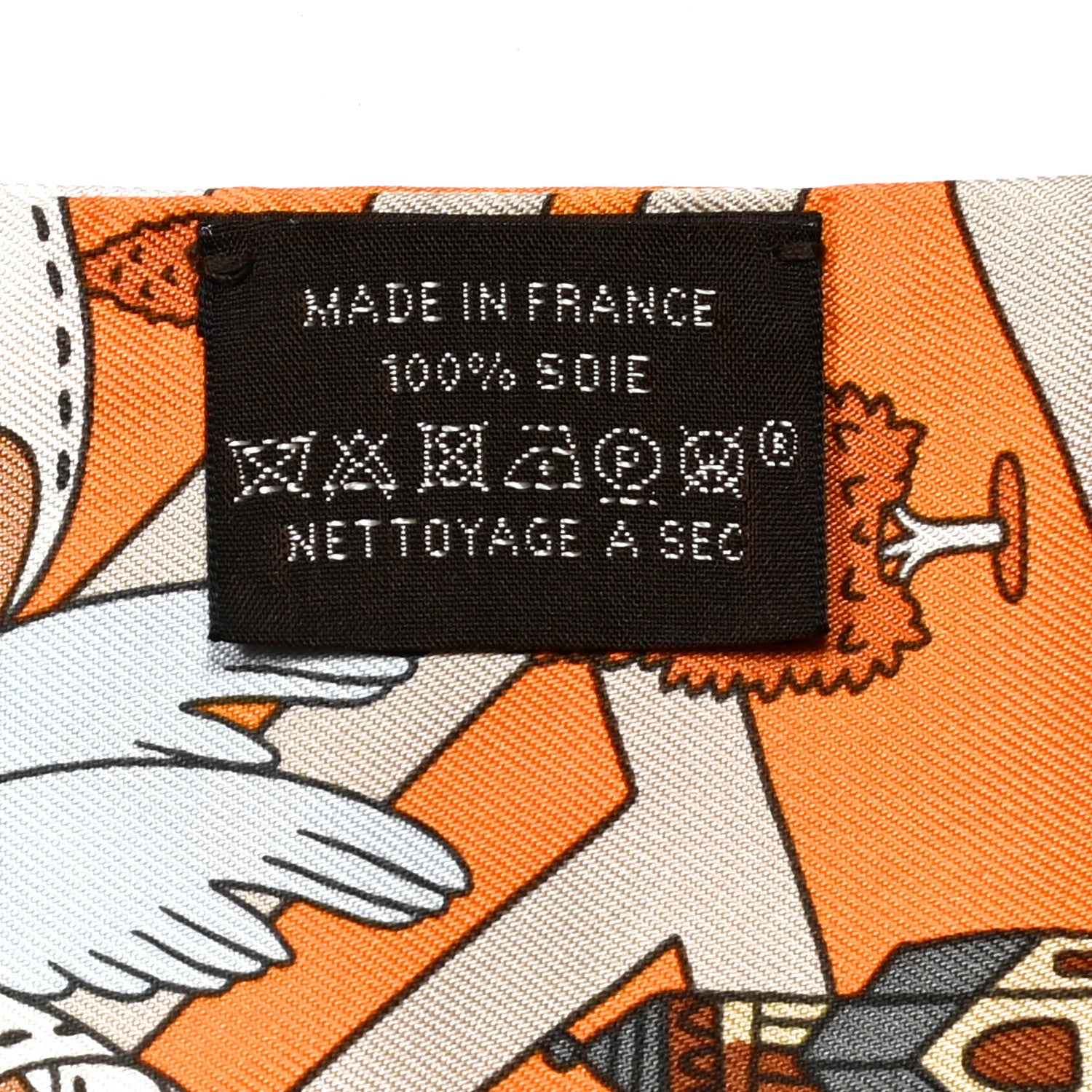 Hermes Silk Les Nouveaux Amoureux de Paris Twilly Orange Ciel Beige 4 of 4