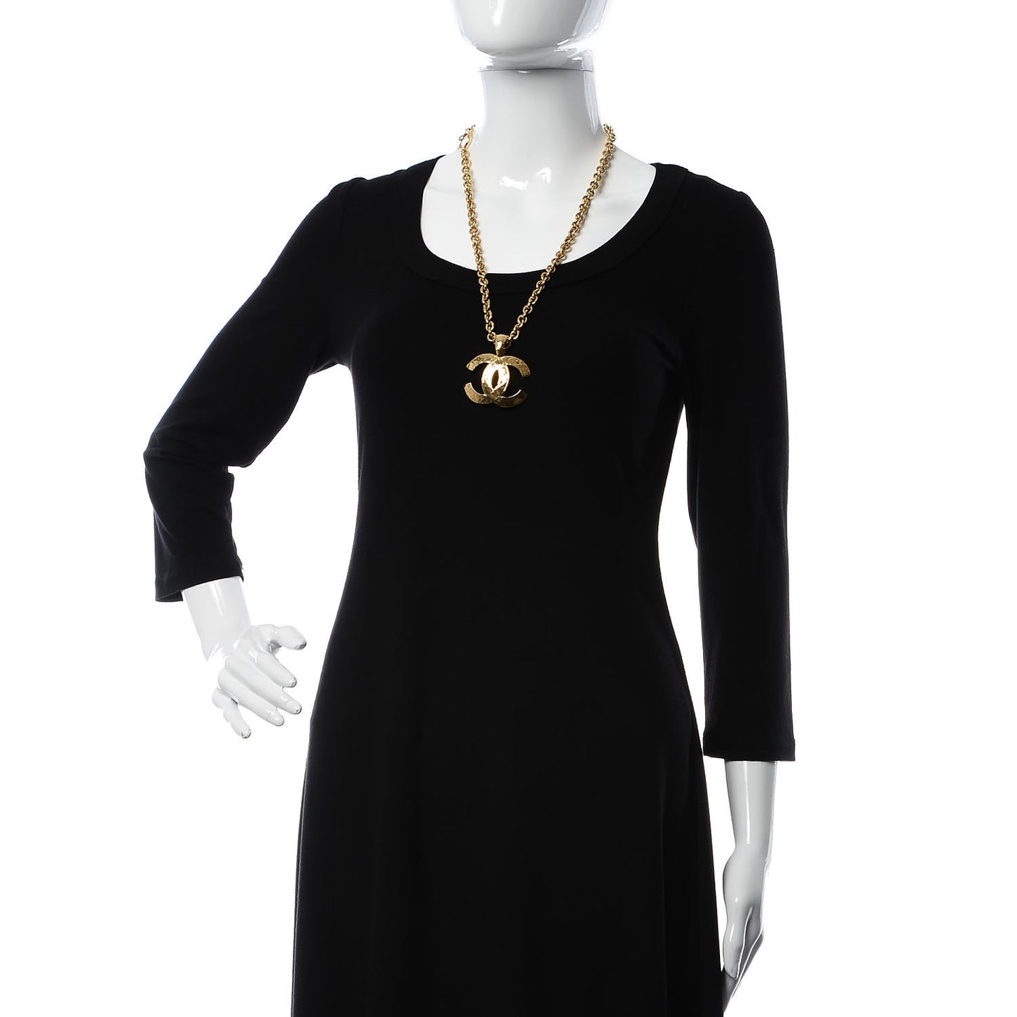 Quilted CC Long Chain Necklace Gold
