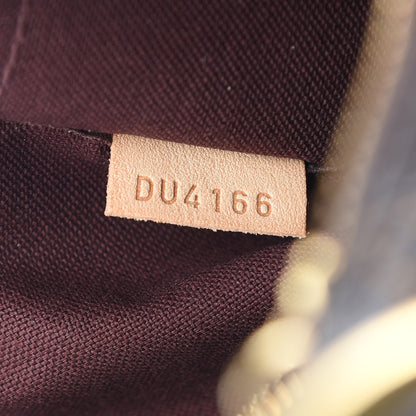 Louis Vuitton Monogram Berri MM 7 of 18