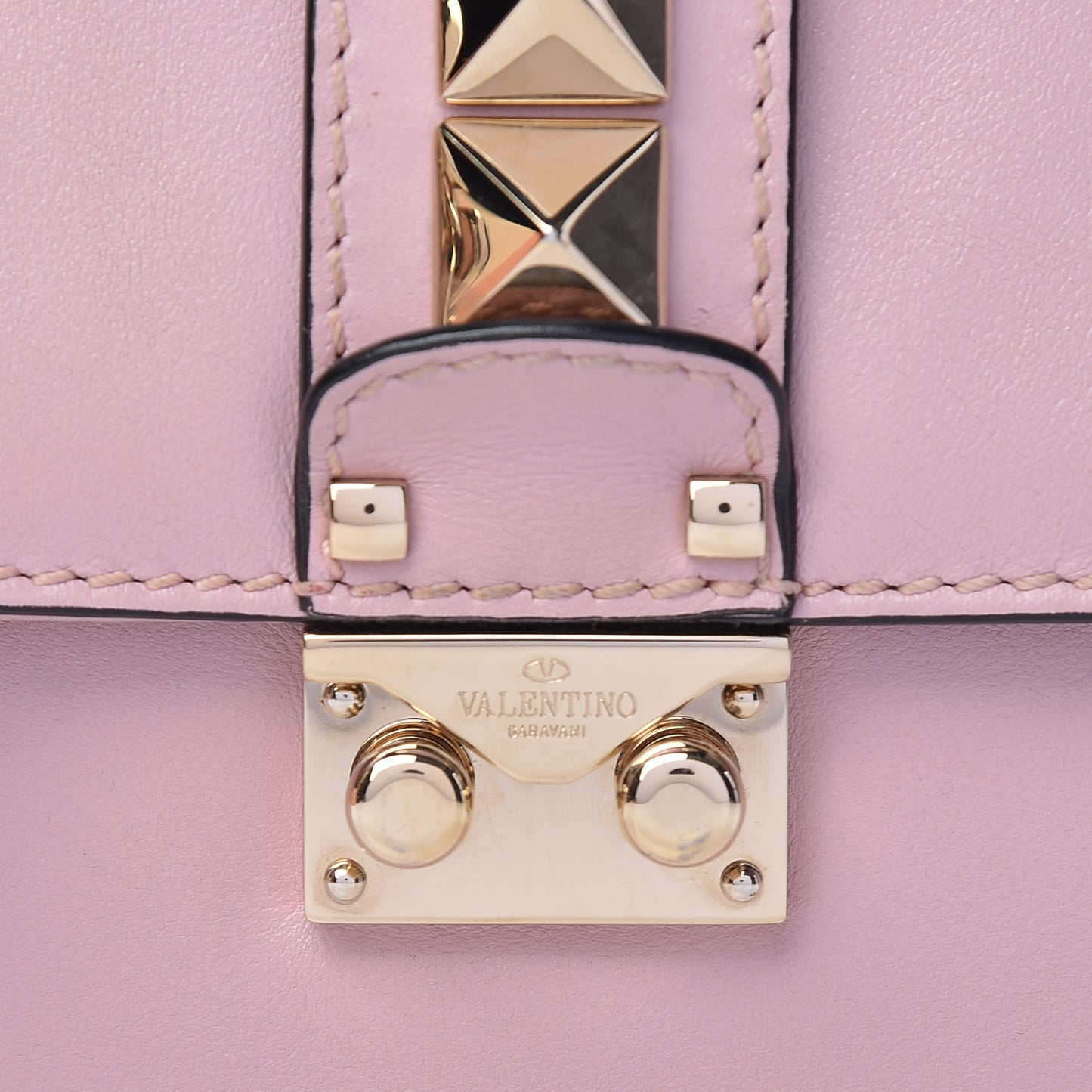 Vitello Small Glam Lock Rockstud Flap Pink