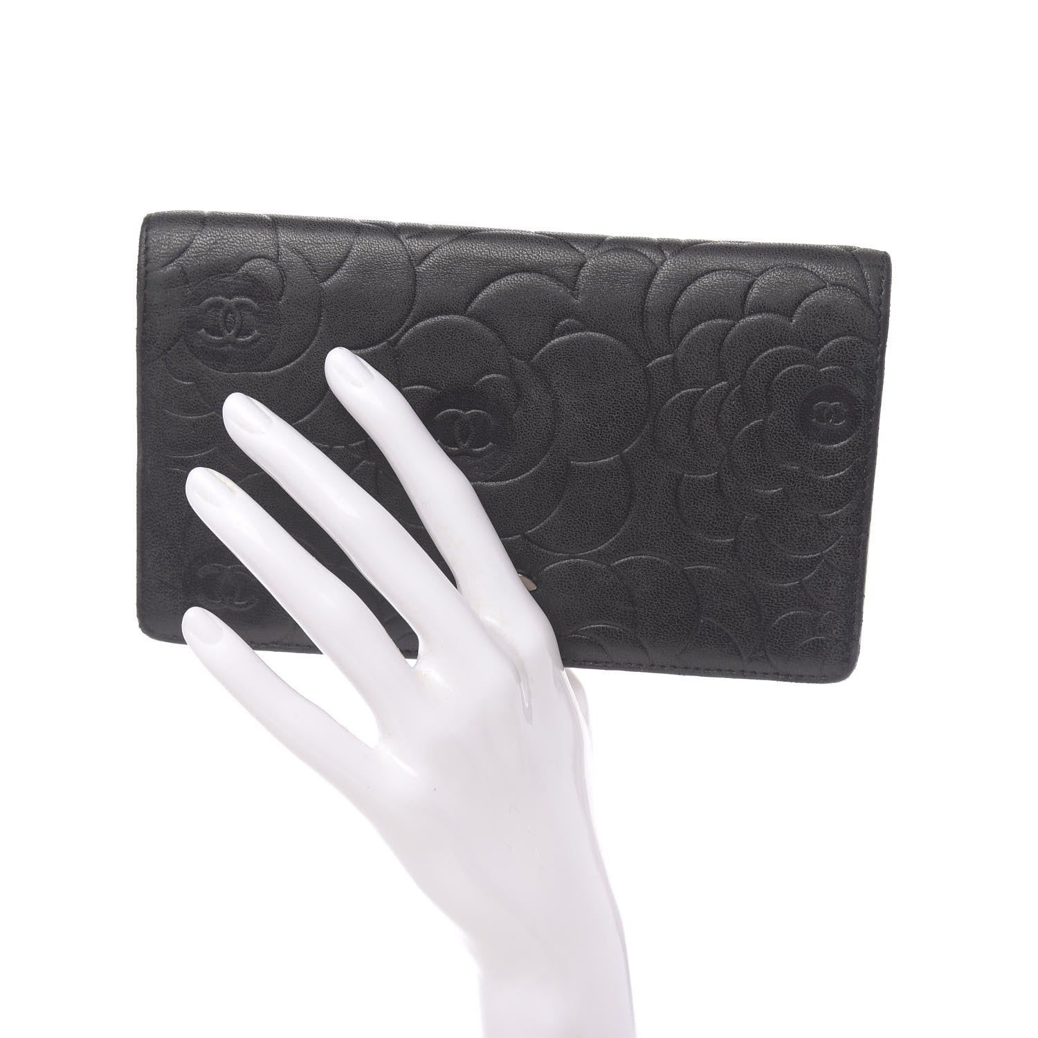 Chanel Lambskin Camellia Embossed Yen Wallet Black 2 of 13