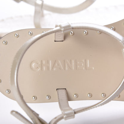 Chanel Patent Pearl CC Thong Sandals 35.5 Ivory 7 of 10