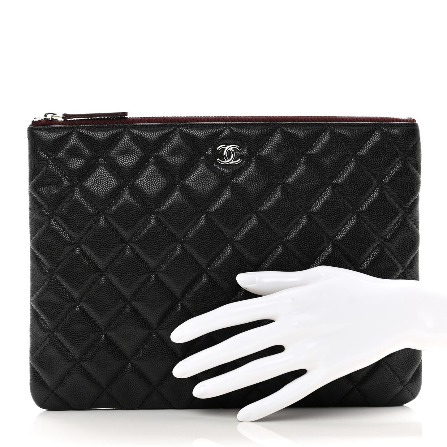 Caviar Quilted Medium Cosmetic Case Black